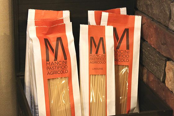 マルケ州のパスタ「マンチーニ」